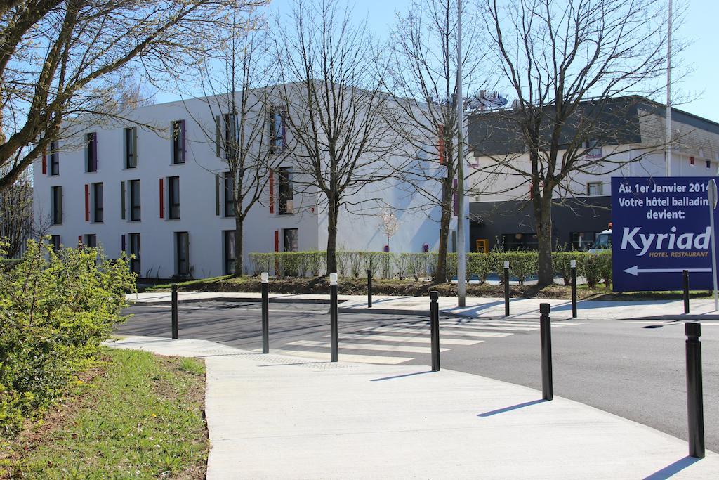 Kyriad Saint Quentin En Yvelines - Montigny Екстер'єр фото