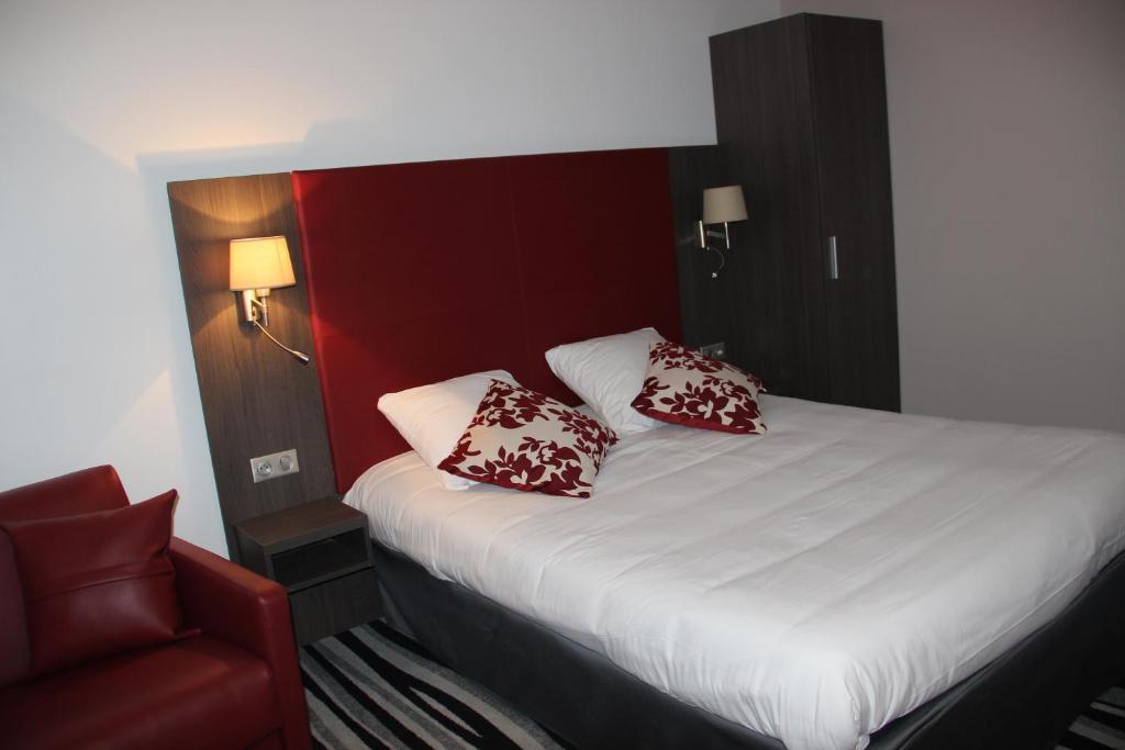 Kyriad Saint Quentin En Yvelines - Montigny Номер фото