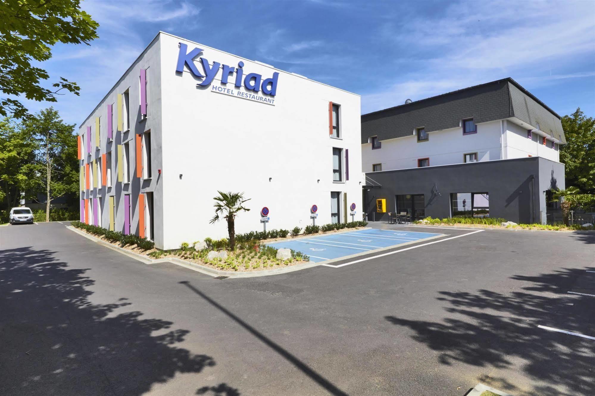 Kyriad Saint Quentin En Yvelines - Montigny Екстер'єр фото
